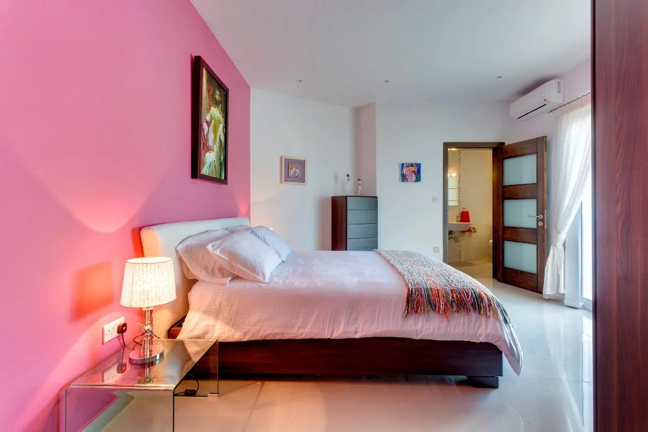 Luxury 2 Bedroom Penthouse In St Julians Saint Julian's